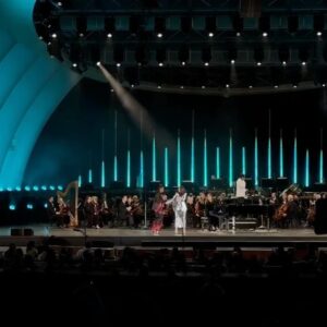 Renée Elise Goldsberry Instagram - The night I opened for the glorious @SaraBareilles at the @HollywoodBowl! If I wasn’t singing, I was crying. Because love was overflowing… my heart was exploding… And the MUSIC was magic! I’ll never forget it! After being a part of such an incredible show, I’m more ready than ever to release the new music I’ve been working on. #AlbumMode 😉 Thank you to my sweet friend Sara for giving me that slot. And for giving us all a dream and a master class! GO. SEE. HER. SYMPHONY. SHOW. Fight your way into that concert. She is life-changing.