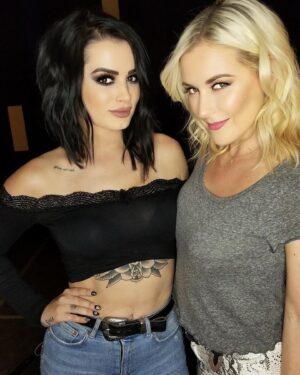 Renee Paquette Instagram - Happy birthday to this beauty, legend, icon, beacon of light! If you know her, you love her. @saraya 🎂✨🥳