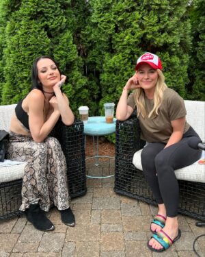 Renee Paquette Instagram - Happy birthday to this beauty, legend, icon, beacon of light! If you know her, you love her. @saraya 🎂✨🥳