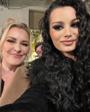 Renee Paquette Instagram - Happy birthday to this beauty, legend, icon, beacon of light! If you know her, you love her. @saraya 🎂✨🥳