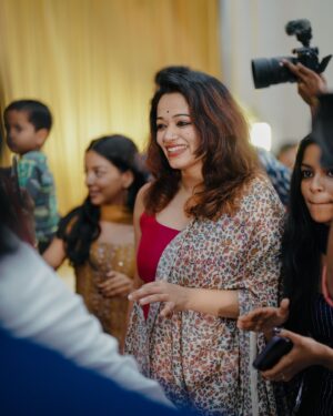 Renjini Kunju Instagram - “Captured a candid moment from Raees & Wafa beautiful wedding. Pure joy and genuine smiles that perfectly capture the essence of the day. 💫 #WeddingMemories #CandidMoments”