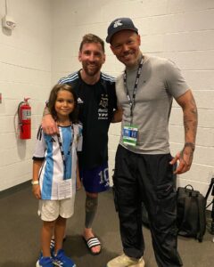 Residente Most Liked Photos and Posts