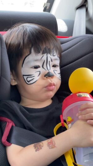 Reuben Kang Instagram - The other day I picked a zebra up from school 🦓