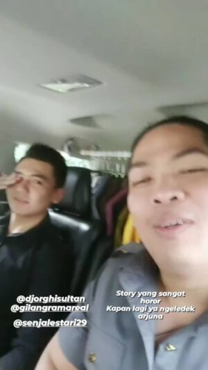 Reymon Knuliqh Instagram - Menurut kalian gimana nih?
Suara hati kalian tentang super big boss papi...

#reymonknuliqh #takdircintayangkupilih #sinemart
