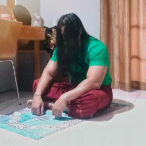 Reymon Knuliqh Instagram - Pencitraan atau realita ???
Sulit dibedakan...
Sekali salah melangkah, bisa membentuk ketegasan opini sekitar...

Jakarta, Jumat 5 Mei 2023
Karya Kasmin

#puisi