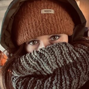 Rhona Mitra Instagram - Hibernation in the Southern Hemisphere has commenced 

See you in the Spring

-1 🧊

Auberon 🥔