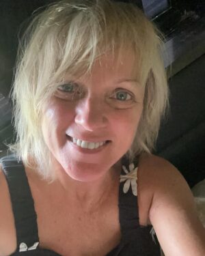 Rhonda Vincent Instagram - Waking up in Parsons, West Virginia!  So fun to be at a bluegrass festival.  Family fun, amazing music, and an awesome atmosphere of banjos ringing. We have new dates added too in the next few weeks — check them out and join us —>> 7/30 Pickin In Parsons Bluegrass Festival 8/1 Hyden KY 8/2 Talladega AL 8/3 Gainesville FL - Hogtown Opry featuring Rhonda Vincent https://www.hogtownopry.com 8/5 Downtown Nashville @robertswesternworld Anniversary Celebration 8/6 Grand Ole @opry www.opry.com 8/8 Grand Ole Opry Country Classics #RhondaVincent & The Rage www.rhondavincent.com
