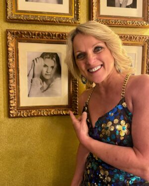Rhonda Vincent Instagram - Here’s a sneak peek of some of the incredible women you will hear on my upcoming album from backstage at the Grand Ole Opry in the “Women of Country Music” dressing room. 🌟 #WomenOfCountry #NewAlbum #GrandOleOpry”