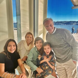 Ricardo Carriço Instagram - Parabéns Maria!
Por estas 24 voltas ao Sol,
24 voltas de amor,
24 voltas de gargalhadas,
Por estes 8765 dias, que tornaram o mundo muito melhor!
 
@amaedamaria @ana.rebelo_ @trebell_____ @tomas.rpires 
@monica.rebelo.963 @rebelo.pedro @antonio_rebelo10 @pedro._.rebelo22  @clara._.rebelo 

#aniversario #maria #familia #tejo #lunch #lunchtime #birthday