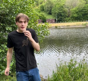 Richard Brake Instagram - Happy 21st Birthday Henry!!! Love you! 🥳🎂🥳❤️❤️❤️