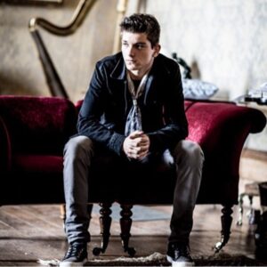 Richard Wisker Instagram - #Repost Some people are looking for love. I got so much to give 💯