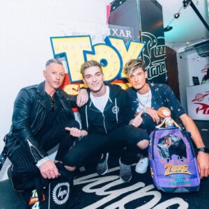 Richard Wisker Instagram - Fun night @toystory @justhypeofficial event with @stevevyse and @taytaystarhz wearing @justhypeofficial #fashion #menstyle #hype #disney #buzztoystory #woodytoystory