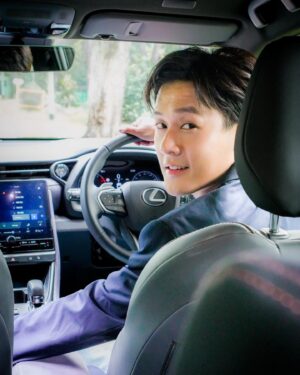 Richie Koh Instagram - The New Lexus LBX, the only Self-Charging Full Hybrid, sets you above the rest. 
 
The advanced technology puts everything you need to create a sensational driving experience all within reach, Be ready to escape the ordinary with the all-new LBX. 
 
Be Dynamic, Be Electrified.
 
#LexusSG #ExperienceAmazing #LexusElectrified
