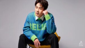 Richie Koh Instagram - 我不需要多，只需要你的两个大拇指动一动。谢谢你