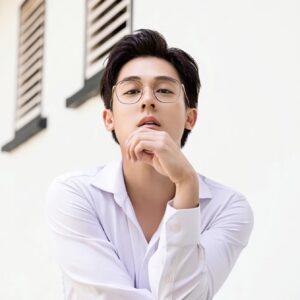 Richie Koh Instagram - Play it cool with premium titanium glasses. For work or leisure.

Check out their latest collection of lightweight titanium glasses in stores, and get free eye test!

#BolonEyeWear #SS23 #BoldLikeYou #BJ7292
