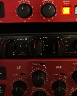 Rick Bonadio Instagram - The finest here at Midas Studios | @solidstatelogic | @zildjiancompany | @dwdrums | @meinlcymbals |@soundperformancelab | @dangerousmusic | @bettermakerproaudio | @uaudio | @pearlbrasil | @genelec_usa | @questedmonitoring |