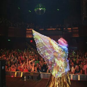 Rick Cataldo Instagram - #Shrekrave dump from your Fairy Godmother 💚✨️ thank you @ka5sh @shrekrave 💚

9/15 - @thecanalclub Richmond, VA

9/16 - @fillmorenc Charlotte, NC
Princess; @ac.rizzy 👸🏻

9/17 - @bmoresoundstage Baltimore, MD 

9/22 - @undrgroundarts Philadelphia, PA

9/23 - @websterhall NYC
Photographer;  @paulaballs
Princess; @alexandratx3_ 👸🏼