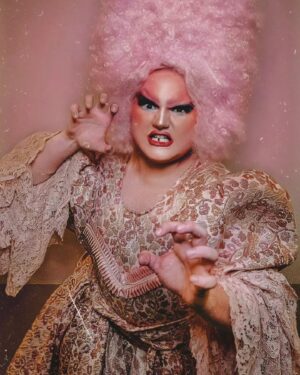 Rick Cataldo Instagram - キャットファイト!
Photographer ; @syewilliamsthesequel 
Makeup ; @bellamoo1212
Wardrobe ; @butchdiva