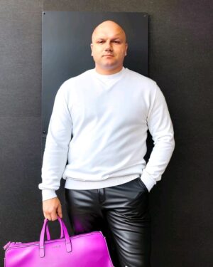 Rick Cataldo Instagram - B̶a̶r̶b̶i̶e̶ 💖Diva💖