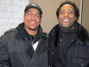 Rickey Brown Instagram - NYC Dump🗽 @thepianolessonplay was a mothaf*%$in masterpiece mothaf*%&as‼️See what i did there lol 
•
•
•
#broadway#acting#pianolesson#samuelljackson#chrisrock#johndavidwashington#theatre#newyorkcity