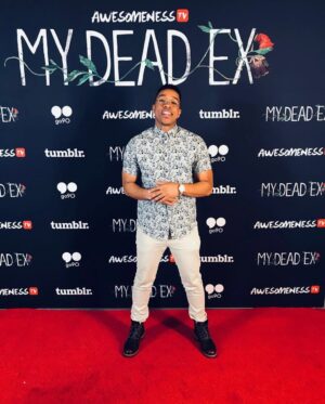 Rickey Brown Instagram - My Dead Ex premier’s on NETFLIX TODAY!!! LFG!!!!!🙌🏾💪🏾I play Mason. I’m in episodes 3,4,6,7, and 8! Hopefully this lighthearted comedy eases the stress from Your Honor lol 😂 #shamelessplug 
•
•
•
•
#mydeadex#netflix#tv#comedy#comedy#actor#actors#acting#onset#setlife#onsetlife#workingactor#redcarpet#actress#actresses#model#modeling#sagaftra#etcandcompany#danielhoffagency