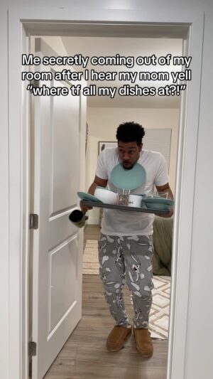 Rickey Brown Instagram - Ass whoopin pending…😫 #comedy #comedyvideos #comedyskits #comedyreels #skits #funny #funnyvideos #funnyskits #funnyreels #reels #explorepage✨ #explorepage #reelsinstagram