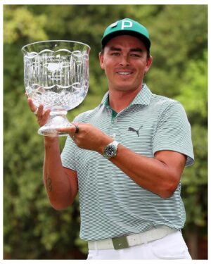 Rickie Fowler Instagram - Win or lose…it’s about family and the people you surround yourself with…I consider myself very lucky…today was one of the special ones being with my family and amazing friends! Thanks to @themasters for giving us the opportunity to create some lifelong memories