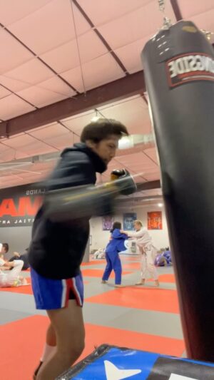 Ricky Turcios Instagram - Recovery flow🌊🌊🌊 Chill, Feel good😎 Thank you to all my people from the bottom of my heart❤️‍🔥🔥🔥🔥On to the next challenge☝️🐲 #TheUltimateFighter