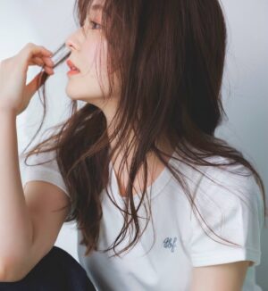 Rinka Kumada Instagram - コラボ商品、ウェブで完売している商品もお店に並び始めたよ🧸
ワンピはガルアワで紹介したから、他の洋服載せます🫶🏻
#りんか丈 もあるよ