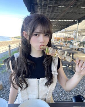 Rio Omori Instagram - ・
・
今年も大好きな浜焼きBBQ行けたよ🍖🔥

まずはハマグリ、豚ねぎま！！
今回も色々食べたからまた載せるね🤤💭
・
・
#大森莉緒 #おーりお #おりおの食 #魚太郎  #浜焼き #海鮮 #バーベキュー #串焼き #知多半島 #BBQ #food #ınstagood #instapic #good #instaphoto #패션 #코디 #오늘의코디 #오늘의패션 #전신샷 #코디스타그램 #옷