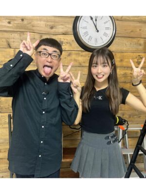 Ririka Moriwaki Instagram - またまた、佐久間宣行のNOBROCK TVさんに出演させていただきました😭💓

前回たくさんお優しいコメントで溢れててすごく嬉しかったです😖

ぜひ見てください！

🎥https://youtu.be/3KJdAYzFcSE?si=ZC1D2b89Yf2cowC-

#nobrocktv #佐久間宣行　#ノブロックtv