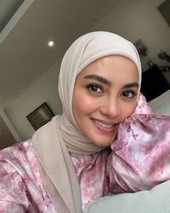 Actress Ririn Ekawati HD Instagram Photos and Wallpapers June 2024