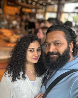 Rishab Shetty Instagram - Memories made with love and laughter. ❣️

#GoodTimes #ThrowBack #Memories #goodvibes