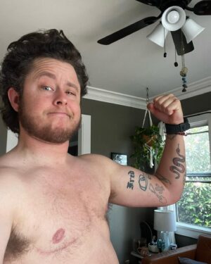 River Butcher Instagram - i work out 💪🏻