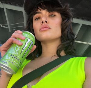 Rivkah Reyes Instagram - venus is in leo and I feel ok again