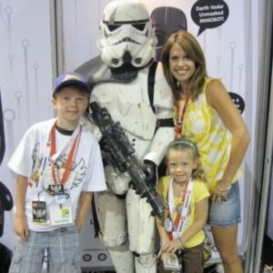 Rob Liefeld Instagram - Comic Con is a family event, has been since the kids were little and proclaimed it their favorite vacation every year. Happy to report that nothing has changed. So many friends and memories over the years. Always the best time.