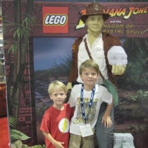 Rob Liefeld Instagram - Comic Con is a family event, has been since the kids were little and proclaimed it their favorite vacation every year. Happy to report that nothing has changed. So many friends and memories over the years. Always the best time.