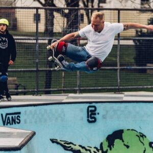 Rob 'Sluggo' Boyce Instagram - 93 till….
Real slick bottom photo shoot, Dime, RDS opening day 
Peter, Colin and I. So many jaw dropping memories.
#skater #bestlifeyet