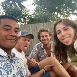 Robbie Magasiva Instagram - Ok it’s now officially official. Lots of emotions first thank you to my wonderful cast members and crew who became my Hawaiian family. John Wells and Matt Kester love you both for giving me the opportunity @briankeaulana and the Keaulana family and all the uncles Terry Pat @keng_court_plus3 it was an absolute honour to work with you all. Whether this gets picked up or not I’ve achieved the reason why my parents took us to Aotearoa.  @oushmagoosh and @sophie.magasiva can’t wait to see you both. @johnwellsproductions #kenuiroad🎥 ❤️🇼🇸🇳🇿