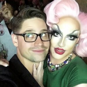 Robbie Turner Instagram - Happy birthday to @jejackson Thanks for being a fantastic friend and stage partner. -
-
-
#TheBestAndTheBrightest #dragrace #pinkhairdontcare #robbieturner #gay #illtellyouforfree #happybirthday 🍸 @thequeerbar 💄 @official_lucyparadisco
