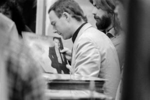 Robert Fripp Instagram - On this day in 1979, the Exposure tour was underway, RF was performing at Passim's in Boston... 
There is a variety of downloads available from the tour on the Music page at dgmlive.com (link to the tour downloads in stories).

#robertfripp #exposure