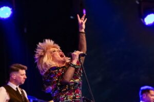 Robert Fripp Instagram - Toyah & Robert, and Fab Band, and Wonderful Audience at Field Of Avalon - Glastonbury! Join the T&R's summer Rock Party! (dates & tickets link in bio)
Photos courtesy of @markpickthall
