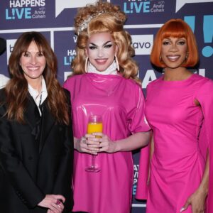 Robin Fierce Instagram - Queen of the Julias! Thank you @bravowwhl/ @bravoandy for having me in this special episode with @juliaroberts. #wwhl 

Hair: @thelulufierce 
Dress: @nataliathefierce