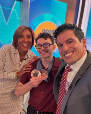 Robin Roberts Instagram - Revealing the first celebrity for Season 33 of @DancingWithTheStars, and he’s already got a few medals: the chillest Olympian, @stephen_nedoroscik! 🤸🏻‍♂️