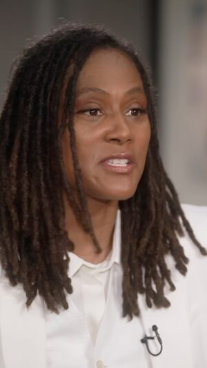 Robin Roberts Instagram - “Although many people cannot relate to being an Olympic athlete, an Olympic champion, a convicted felon, everybody can relate when it comes to failure in their lives, right?”

Five-time Olympian Marion Jones, who served six months in prison after lying to prosecutors about using performance-enhancing drugs, shares with @robinrobertsgma how she is reinventing herself and helping others along the way. 🏃‍♀️

#olympics