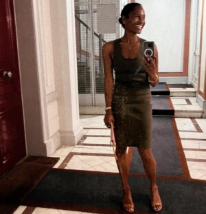 Robinne Lee Instagram - This week I checked off another year in the books.

These past 12 months have been very good to me. Thanks to all of you who’ve played a part. So much travel, so much precious time with friends and loved ones, so much joy!! Older, wiser, happier…more appreciative of each day.

❤️❤️