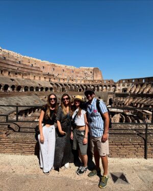Rodrigo Sepúlveda Instagram - COLISEO! Preparándonos para ir al ruedo 💪🏾❤️
@javisepulvedaz_ 
@renisepulveda.z 
@polajoyas.cl 
#Sepu