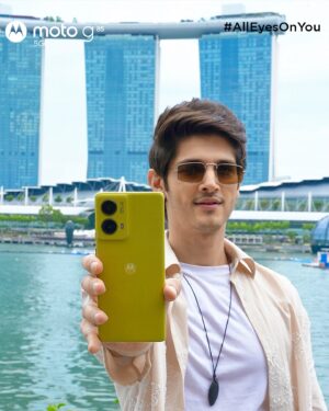 Rohan Mehra Instagram - Meet the #MotoG85 5G, where brilliance meets elegance. Capture stunning moments with the 50MP OIS Sony LYTIA 600 camera and enjoy a vibrant 120Hz 3D Curved pOLED display. Embrace the luxury of the Vegan Leather Design and share & Steam everything with Smart connect just by a swipe.

Launching today on @Flipkart. Get yours now and turn heads!

#MotoG85 5G @motorolain