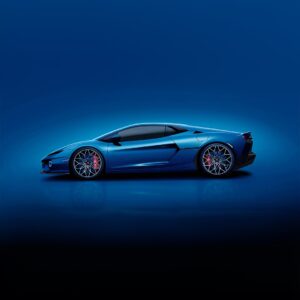 Romain Monti Instagram - Lamborghini Temerario

Réaction à chaud: je sais pas.

J’étais tellement fan de l’Huracan, dès la présentation, qu’il va falloir un peu de temps à mon cerveau savoir ce qu’il en pense

Sinon, v8 biturbo de 920ch. Finito pipo le V10 (mais je l’ai toujours dans ma R8 ahah). Bon par contre ce V8 prend 10.000tr/mn 🥲

Je pense qu’il va falloir me la laisser pour un tour chrono pour me faire un avis @lamborghini 🙋🏻‍♂️

Et toi t’en penses quoi ?