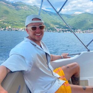 Roman Kemp Instagram - ⚠️ A slideshow of why you should wear SPF in Montenegro 🇲🇪